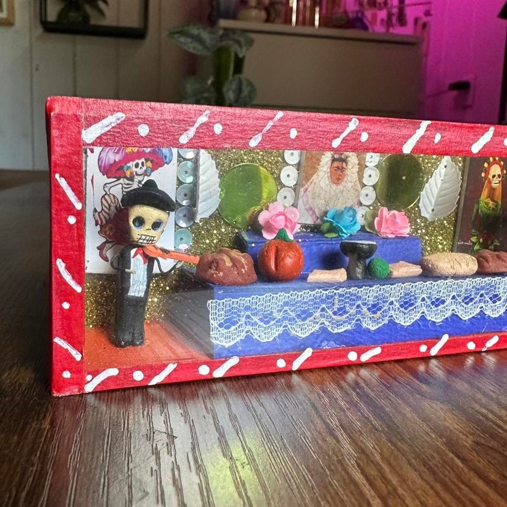 Day of the Dead Altar Shadow Box - Picture 2 of 7